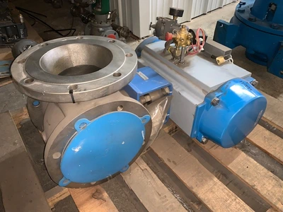 8"-150# Neles Jamesbury 3 way Ball Valve New Storeroom Spare