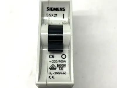USED SIEMENS MINIATURE CIRCUIT BREAKER 277VAC LOT OF 2