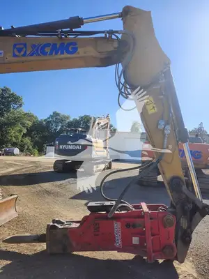 USED 2019 XCMG XE150U