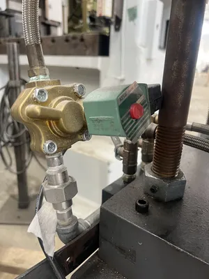 USED CARVER CARVER 3693 PRESS