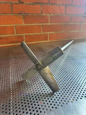 Used 39" STAINLESS STEEL MIXING SHAFT  1" DIAMETER W/  8" IMPELLER Agitator Shaft California US | Equipment Lab #1415102