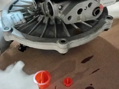 NEW FORD 3C3Z6K682CCRM