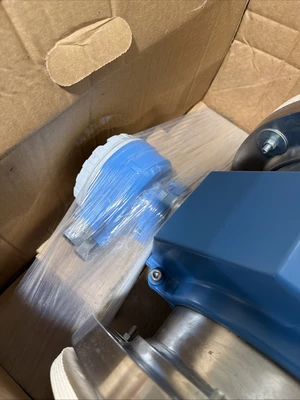 NEW Endress+Hauser 55S2H-EROB1AC5BAAA