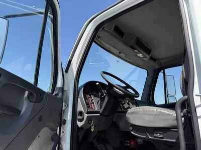 Used 2016 FREIGHTLINER BUSINESS CLASS Conventional trucks Minnesota US | Carco Truck & Equipment #1514100