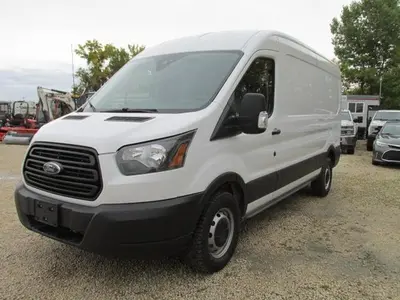Used 2019 FORD TRANSIT 250 Vans Manitoba CA | Conquest Truck & Auto Sales #1508163