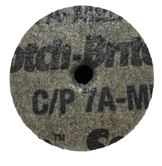 3M Scotch-Brite 1-1/2" x 1" x 3/16" Cut & Polish Unitized Wheel