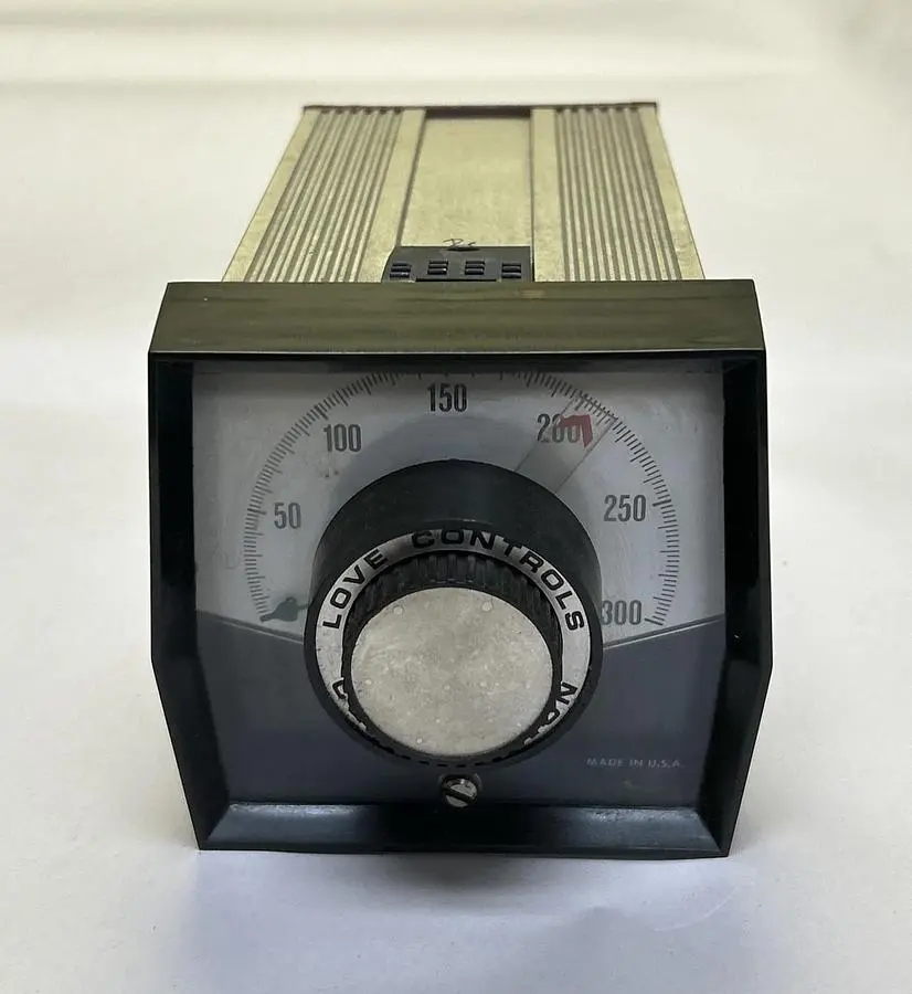 Used LOVE CONTROLS MODEL 48 Industrial Controls Ohio US | Surplus Asset Holdings #1243745