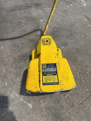 USED DAKE 18-255
