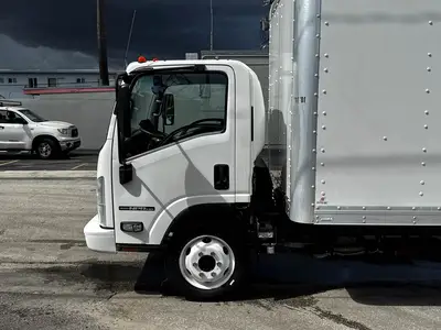Used 2020 ISUZU NPR EFI Box trucks Florida US | Truck and Van Outlet #1509218