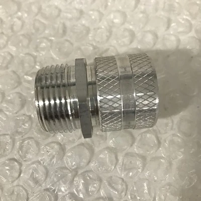 NEW Hubbell SHC1033