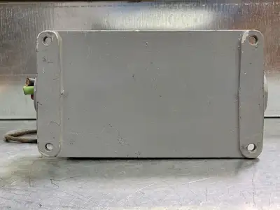USED HUBBELL PC3430