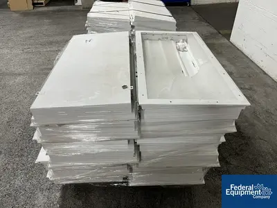 N/A Skid of Floresent Light Units