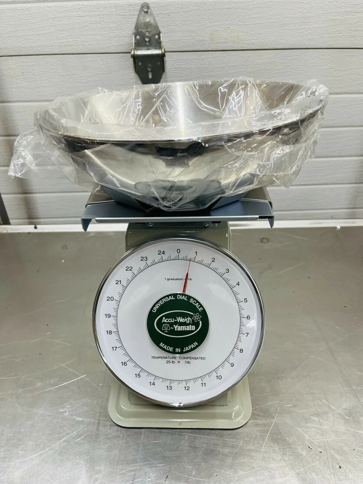 Yamato M-25D Universal Scale 25# Cap w/ bowl