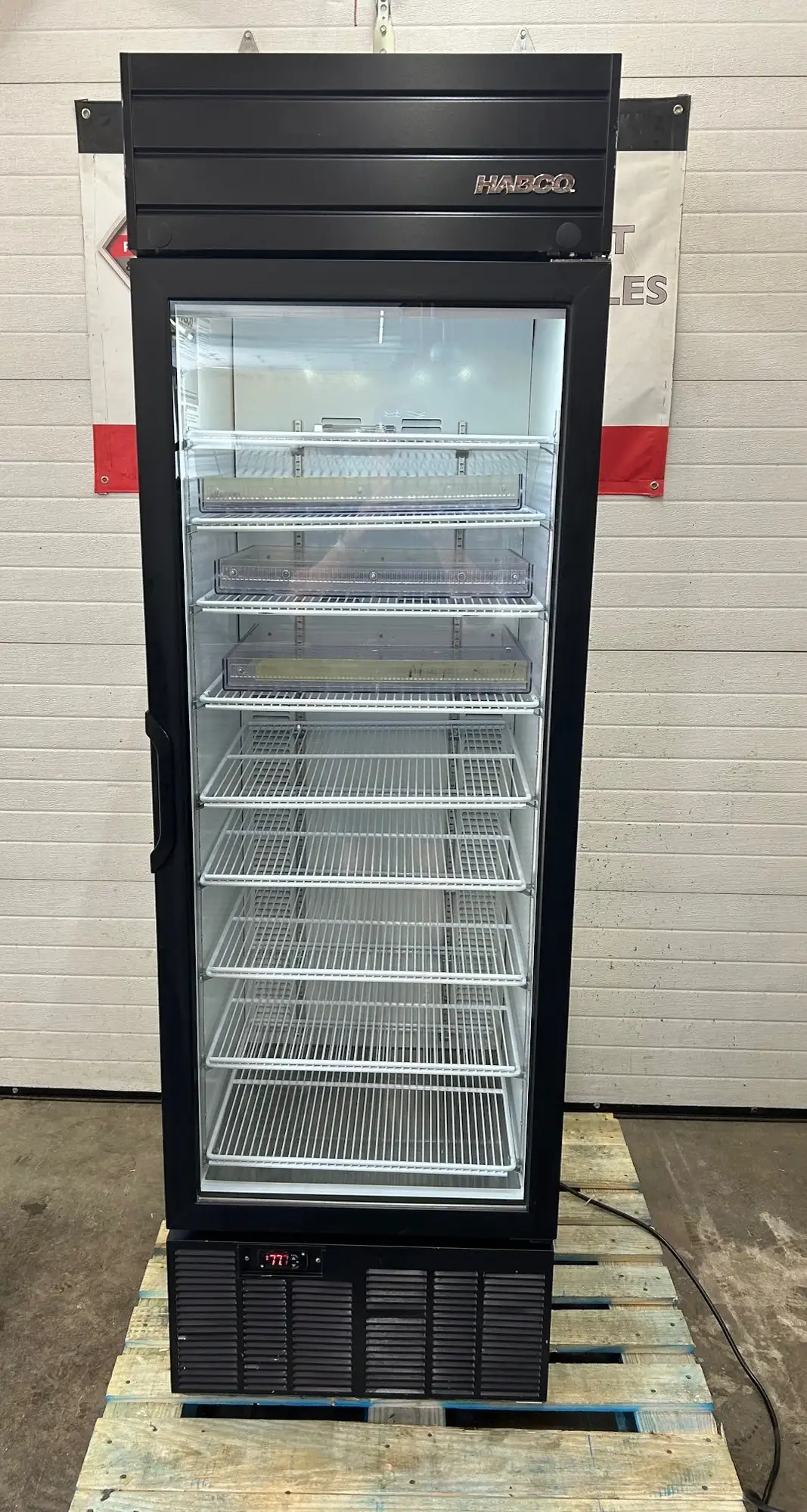 Habco SE18 Glass Door Merchandiser / Cooler Fully Refurbished Tested and Working!