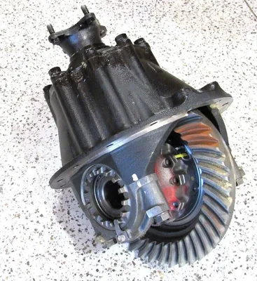 NEW HINO MOTORS S4111-08832 AXLE 118 CARRIER ASSY S411108832