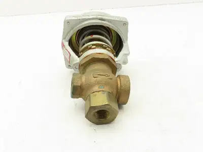 Robertshaw VC 210B-BN Diaphragm Control Valve 3 Way Action 1/2"NPT 1/8"NPT