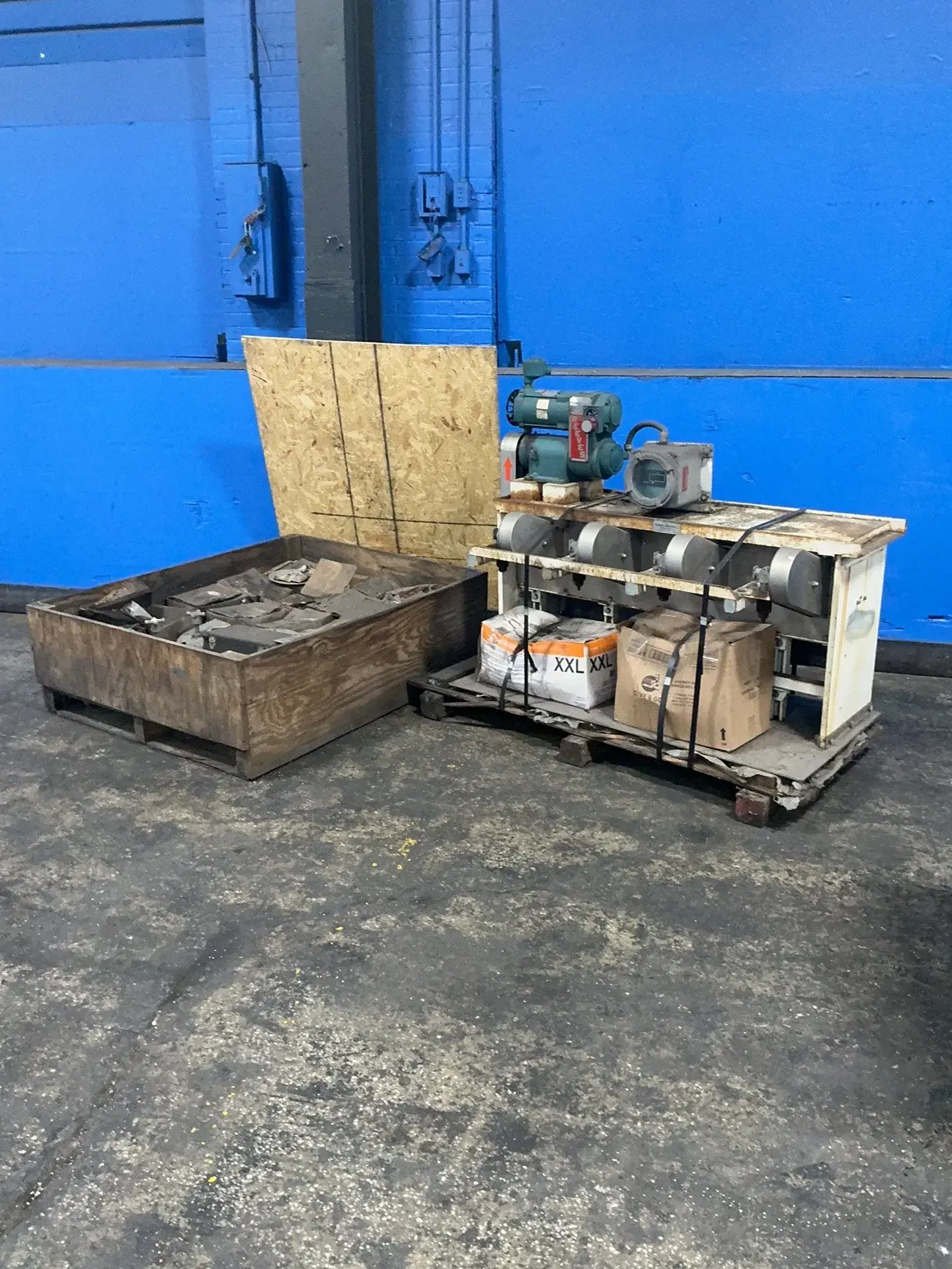 Used ALL METALS FABRICATORS _UNKNOWN_ Stone Sharpeners Ohio US | HGR 24 #1518486
