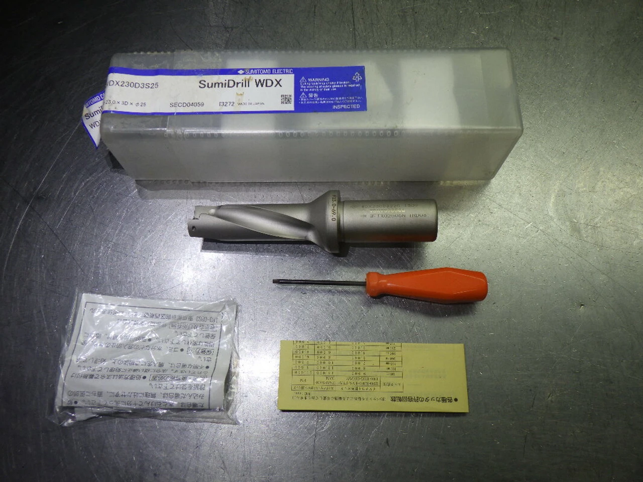 Sumitomo 23mm Coolant Thru Indexable Drill 25mm Shank WDX230D3S25 (LOC3523A)
