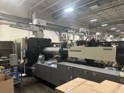 2015 NISSEI FVX860III-600L Injection Molding Horizontal/Vertical | Machinery Network (1)
