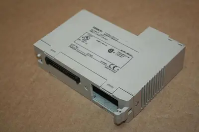 USED OMRON C200H-0D218