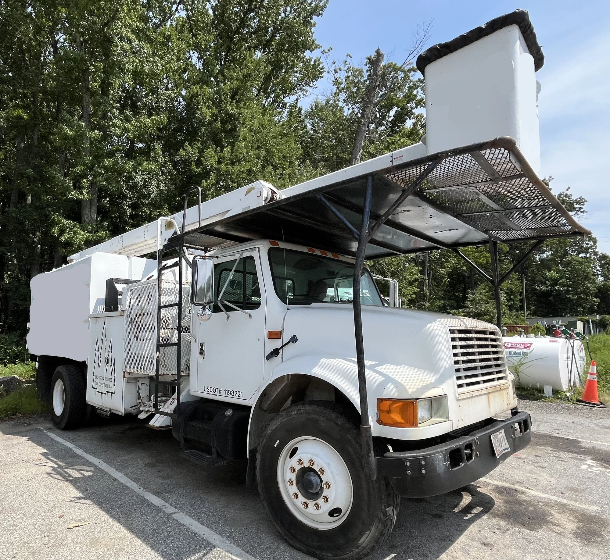 Used 2001 International 4,900 Dump trucks Maryland US | Zadoon Equipment #1470016