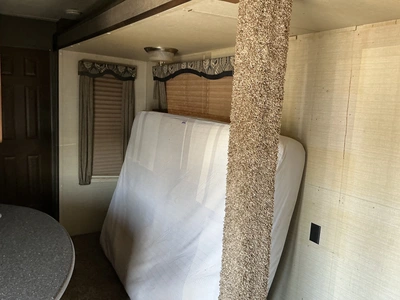 Used 2016 KEYSTONE RESIDENCE 4051FL Campers, Caravans, Motorhomes Michigan US | Miedema Asset Management Group #1327788