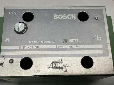USED BOSCH 0 811 403 001