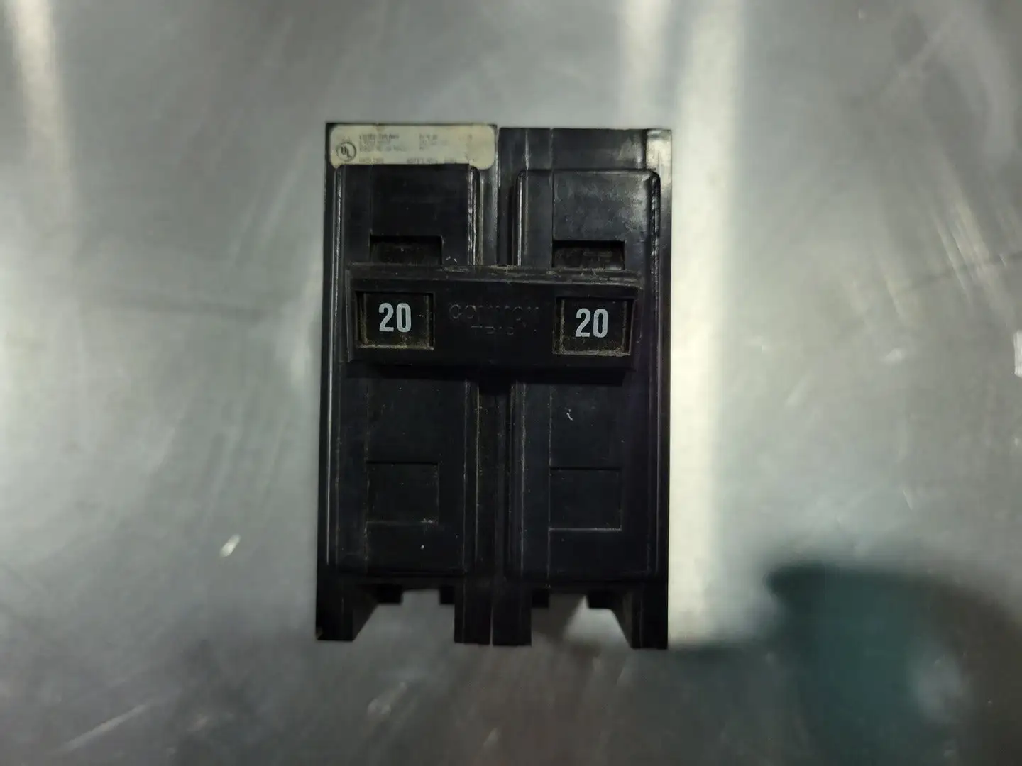 Used CUTLER-HAMMER BA220 Switchgears British Columbia CA | Lenmark #243153