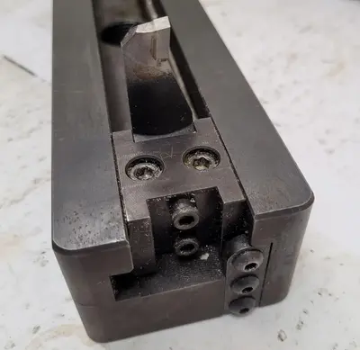 Used HOLEX 4255618 Misc Industrial Equipment Kentucky US | Aucto #686781