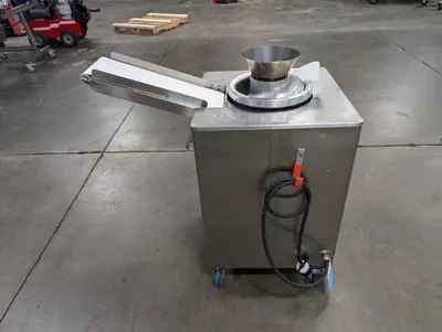 USED 2017 AM MANUFACTURING CO. R-900C