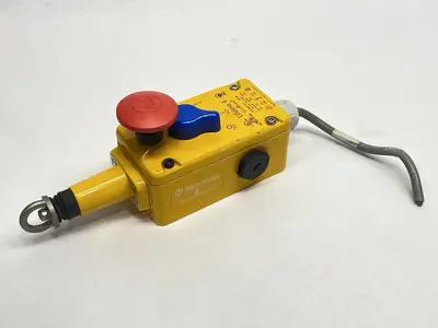 Used Allen-Bradley Ser. E Guardmaster Lifeline 4 Cable Pull Switch Relays & Switches Michigan US | Maverick Industrial Sales #1397812