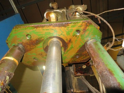 Beringer 8" Extruder Kunststoff - Siebwechsler | Perry Equipment (5)