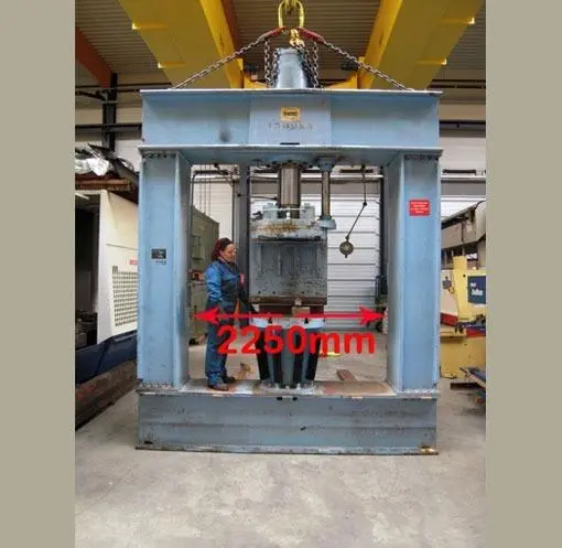 Used QUIRI 150 TON DISH END FORMING PRESS Dished & Flanged End Spinning Presses BE | Apt International N.V #362331