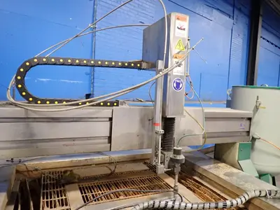 USED 2013 IWM IWM1313H1Y