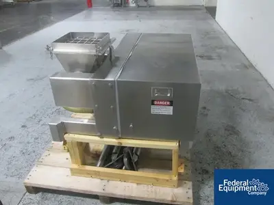 USED Fitzpatrick Fitzpatrick D6A Fitzmill, Containment, Screw Feed, S/S