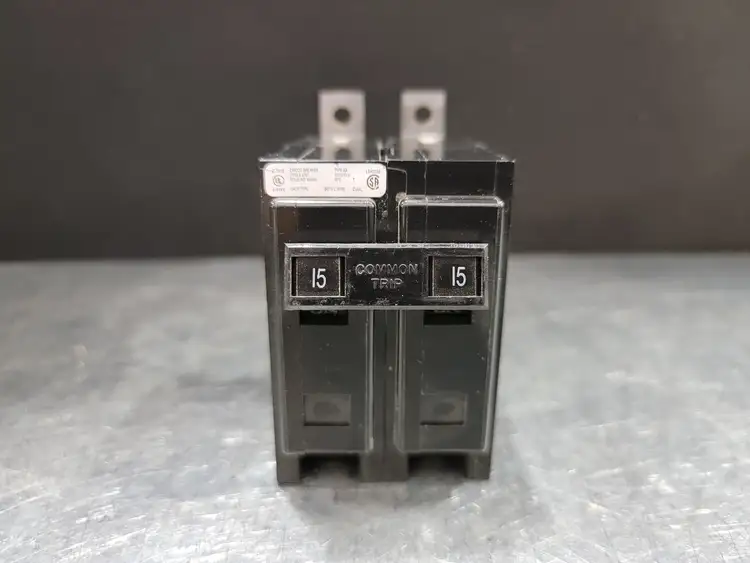 Used CUTLER-HAMMER BA215 Switchgears British Columbia CA | Lenmark #243880