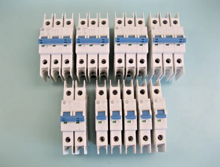 Used Allen-Bradley 1489-M Misc Electrical & Power Parts New Hampshire US | Bitter End Trading #1127840