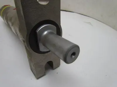 New | in-Stock SAVAIR _UNKNOWN_ Pneumatic Cylinders | Arrow Industrial #632693