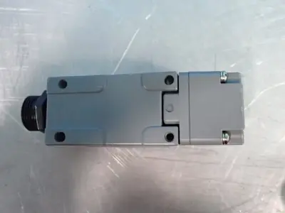 Used CUTLERHAMMER E50SAL Relays & Switches Ohio US | HGR 24 #798780