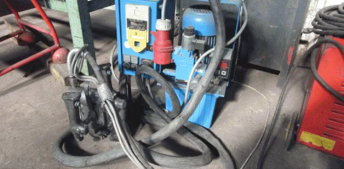 Used _UNKNOWN_ _UNKNOWN_ Clinching Machines GB | Zebra Worldwide Machinery #1146353