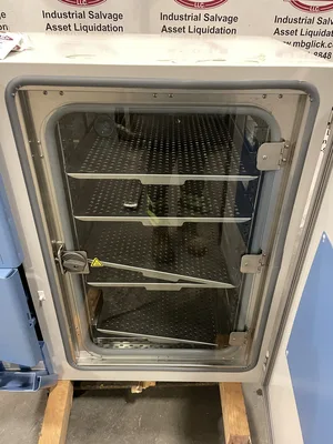 Thermo Scientific Steri-Cult 3307 Laboratory CO2 Incubator