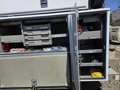 USED 2012 FORD F-550