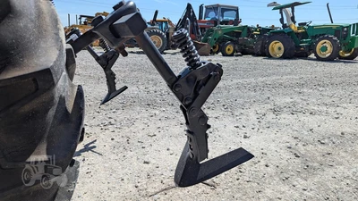 USED 1980 INTERNATIONAL 274