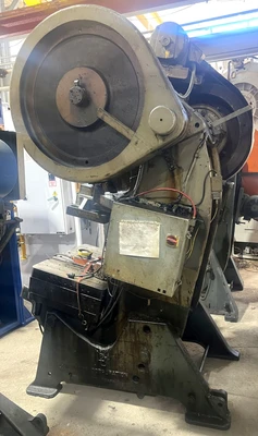 USED 1978 L AND J L AND J 80 PRESS