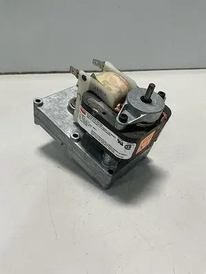 USED DAYTON 1LNG2A
