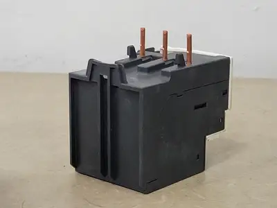 Used SCHNEIDER ELECTRIC LRD 16 Misc Electrical & Power Parts British Columbia CA | Lenmark #251552