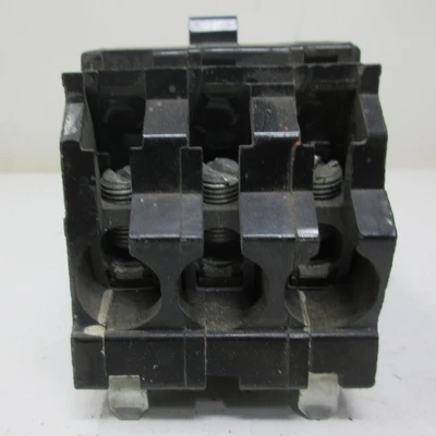 Square D Q13100 100 Amp Breaker
