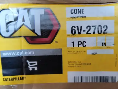 NEW 2022 CATERPILLAR 6V-2702