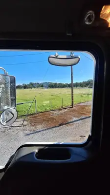 USED 2013 KENWORTH T800