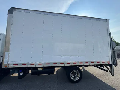 2020 HINO 195 Box Truck | Platinum Group (12)